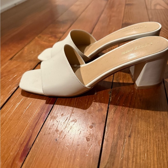 Cream Square Toe Mini Heel Shoes Size 7.5 UGC - Picture 4 of 5